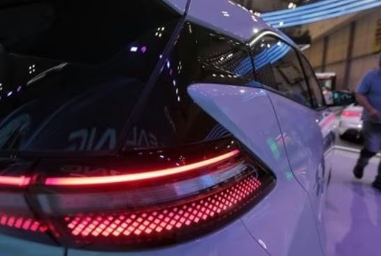 Foto: Gaikindo Ungkap Total Beban Pajak Membeli Mobil Baru di Dalam Negeri Mencapai 40 Persen masuk ke Pemerintah Pusat dan dmDaerah. (Dok-CNN Indonesia/Adhi Wicaksono)