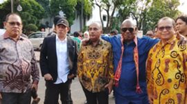 Foto: Dr. Mansur, S.H., M.M., Ketua Dewan Masjid Provinsi Papua sekaligus Ketua Kerukunan Sulawesi Selatan Provinsi Papua (kanan pojok). (Dok-Okj/Fahmy)