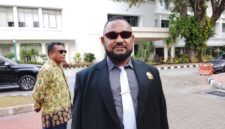 Foto: Max Upnerohe, S.IP, Wakil Ketua II Majelis Rakyat Papua (MRP) dari Unsur Adat usai Pelantikan Gubernur dan Wakil Gubernur Papua di Istana Negara, Jakarta, Rabu (8/10/2025). (Dok-Okj/Fahmy)