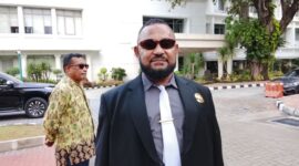 Foto: Max Upnerohe, S.IP, Wakil Ketua II Majelis Rakyat Papua (MRP) dari Unsur Adat usai Pelantikan Gubernur dan Wakil Gubernur Papua di Istana Negara, Jakarta, Rabu (8/10/2025). (Dok-Okj/Fahmy)