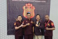 Foto: Amirul S. Piola, SH, secara resmi mengukuhkan Nanda Almer Ronny Putra sebagai Kepala Satuan Intelijen LP-KPK Nasional, dalam upacara khidmat yang digelar di Hotel Karawang Indah, Jawa Barat, Minggu (14/9/2025). (Dok-Istimewa)