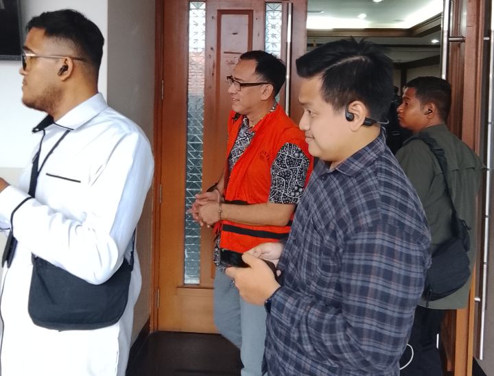 Foto: Terdakwa Direktur Utama PT Petro Energy, Newin Nugroho, usai jalani persidangan di Pengadilan Tindak Pidana Korupsi (Tipikor) pada Pengadilan Negeri Jakarta Pusat, Senin (13/10/2025). (Dok-Okj/Fahmy Nurdin)