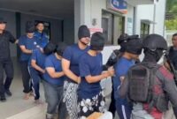 Foto: Sebanyak enam warga binaan berstatus high risk, termasuk artis Ammar Zoni, resmi dipindahkan ke Lapas Super Maksimum Security di Nusakambangan, Cilacap, Jawa Tengah. (Dok-Ditjenpas Kemen Imipas)