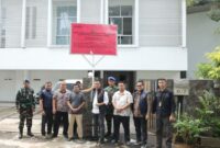 Foto: Kejaksaan Agung Republik Indonesia (Kejagung RI) menyita satu bidang tanah beserta bangunan. Aset yang disita berupa tanah seluas 557 meter persegi berikut bangunan yang berdiri di atasnya. Lokasi aset berada di Jalan Hang Lekir XI Blok H/2, Kelurahan Gunung, Kebayoran Baru, Jakarta Selatan. (Dok-Kejagung RI/Puspen)