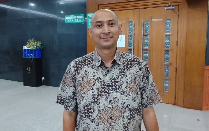 Foto: Kuasa Hukum terdakwa Danny Praditya, FX L. Michael Shah, SH., usai Wawancara di Pengadilan Negeri Jakarta Pusat, Jumat (31/10/2025). (Dok-Okj/Fahmy Nurdin)