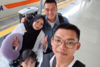 Foto: Helmi AR, Mustanginah, Yoga Stevian dan Faranisa Amelia Putri.