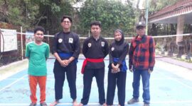 Foto: Latihan silat Setia Hati unit Jatipulo kembali digelar di RPTRA Jatipulo Akur, Jakarta Barat, Minggu (2/11/2025).