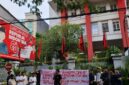 Foto: Mahasiswa Gelar Aksi Desak Penindakan Hukum di Depan Kantor DPP PDI Perjuangan.
