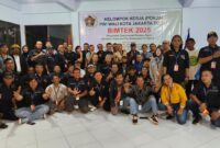 Foto: Puluhan jurnalis yang tergabung dalam Kelompok Kerja (Pokja) PWI Wali Kota Jakarta Pusat berpose bersama usai pelaksanaan Bimbingan Teknis (Bimtek) 2025.