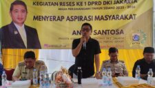Foto: Anggota DPRD DKI Jakarta dari Fraksi Partai Golkar, Andri Santosa, melaksanakan kegiatan Reses di wilayah RW 08, Kelurahan Kalideres, Kecamatan Kalideres.