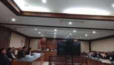 Foto: Sidang lanjutan perkara dugaan korupsi dalam pengelolaan keuangan dan dana investasi PT Asuransi Jiwasraya (Persero) dengan terdakwa Isa Rachmatarwata, mantan Direktur Jenderal Anggaran Kementerian Keuangan pada Pengadilan Negeri Jakarta Pusat, Selasa (4/11/2025). (Dok-Okj/Fahmy Nurdin)