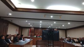 Foto: Sidang lanjutan perkara dugaan korupsi dalam pengelolaan keuangan dan dana investasi PT Asuransi Jiwasraya (Persero) dengan terdakwa Isa Rachmatarwata, mantan Direktur Jenderal Anggaran Kementerian Keuangan pada Pengadilan Negeri Jakarta Pusat, Selasa (4/11/2025). (Dok-Okj/Fahmy Nurdin)