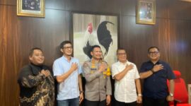 Foto: Kabid Humas Polda Metro Jaya Kombes Pol Budi Hermanto menerima Ketua PWI Jaya dan Forum Wartawan Polri (FWP) dalam pertemuan koordinasi pelaksanaan Uji Kompetensi Wartawan (UKW), Rabu (3/12/2025).