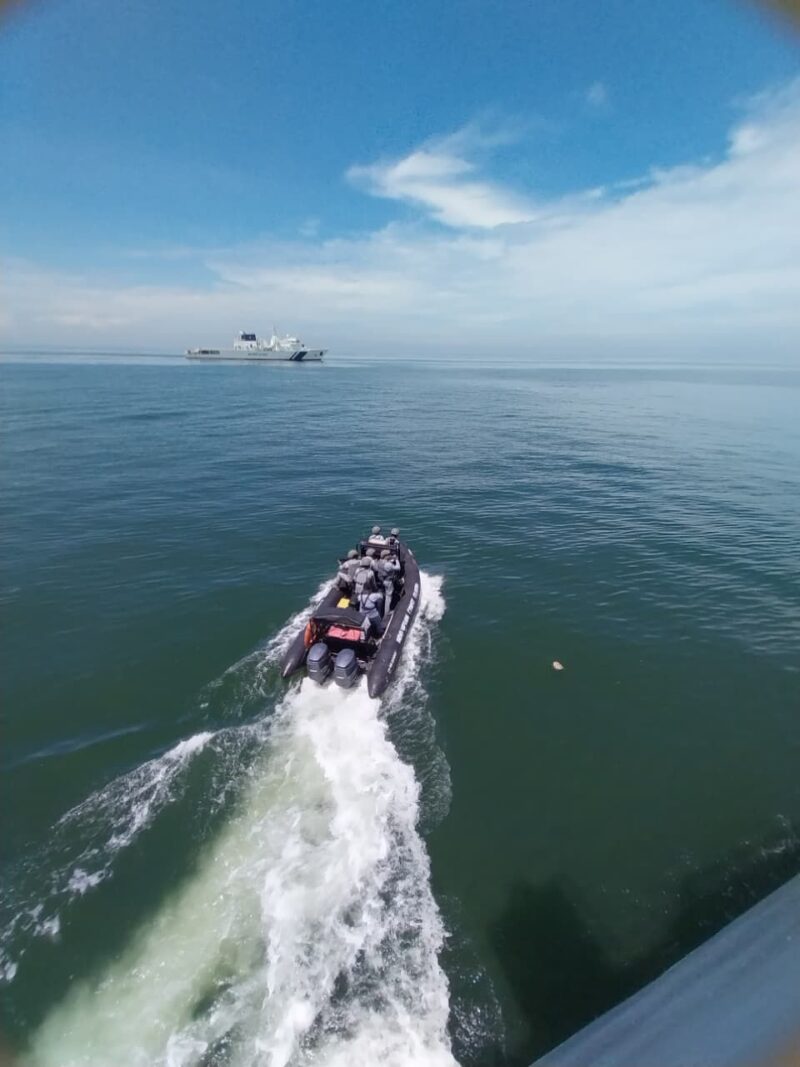 Badan Keamanan Laut Republik Indonesia (Bakamla RI) dan Indian Coast Guard (ICG) kembali memperkuat hubungan kerja sama maritim melalui latihan Passing Exercise (PASSEX) antara KN Pulau Dana–323 dan kapal ICGS Vigraha 39.