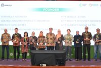Perusahaan Perbekalan Kesehatan Rumah Tangga Indonesia (PEKERTI) menggelar PEKERTI CEO Forum 2025 sebagai ruang strategis bagi para pemimpin perusahaan untuk membahas arah kebijakan dan masa depan industri Perbekalan Kesehatan Rumah Tangga (PKRT)