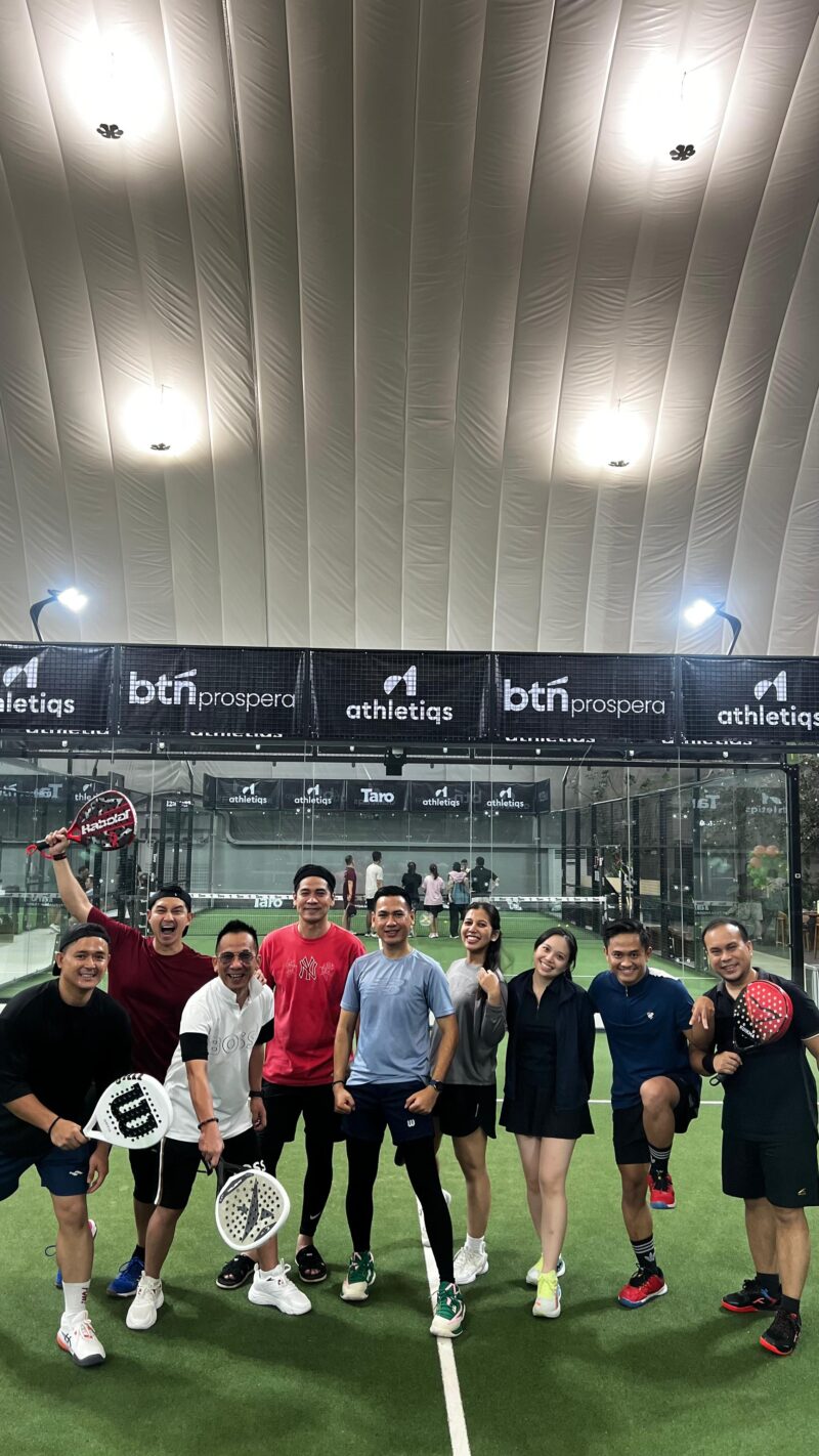 Olahraga padel kian digemari kalangan anak muda di Jakarta. Selain menjadi tren olahraga,