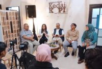 Sajian makanan khas Lebaran berpotensi berkurang pada Idul Fitri 2026 seiring lonjakan harga kelapa dan produk turunannya yang kian mengkhawatirkan.