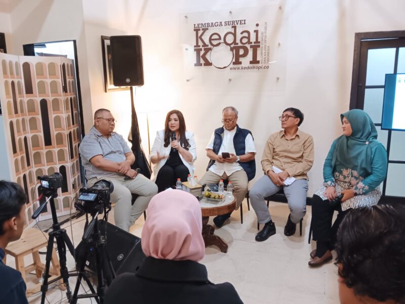 Sajian makanan khas Lebaran berpotensi berkurang pada Idul Fitri 2026 seiring lonjakan harga kelapa dan produk turunannya yang kian mengkhawatirkan.