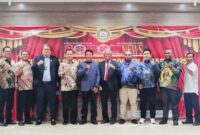 Foto: Sejumlah penerima Sorot News Golden Award 2025 berfoto bersama usai penganugerahan “Tokoh Motivator dan Inspirasi Negeri” di Aula Kampus Pascasarjana Universitas Pertahanan RI, Jakarta Pusat