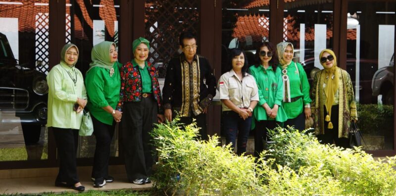 Perkumpulan Wanita Palembang Sumatera Selatan (PWPSS) menyalurkan bantuan kemanusiaan senilai Rp30 juta kepada korban bencana alam di Aceh,