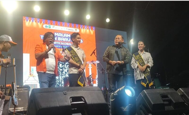 Foto: Malam Tahun Baru 2025 di Jakarta Pusat, Arifin Ajak Warga Sambut Kota Global yang Humanis