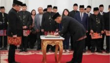 Foto: Gubernur Pramono Lantik Sekda Baru DKI Jakarta.