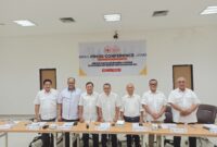 Foto: Tim Penjaringan dan Penyaringan (TPP) KONI Provinsi DKI Jakarta berfoto bersama usai menggelar konferensi pers pembukaan tahapan penjaringan dan penyaringan Calon Ketua Umum KONI DKI Jakarta periode 2026–2030 di Jakarta, Jumat,(19/12/2025).