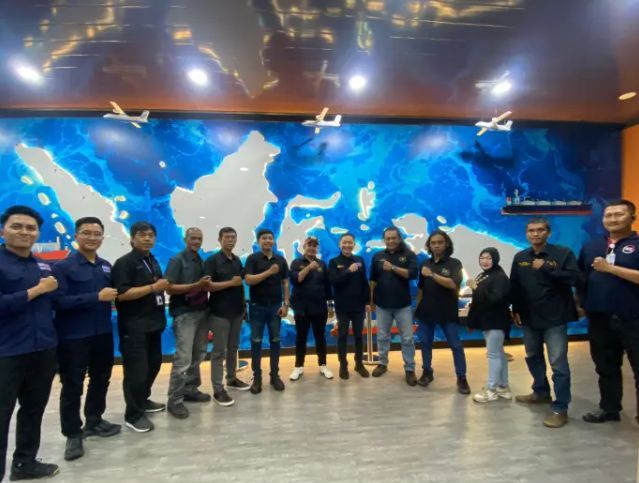 Foto: Tim Humas Direktorat Jenderal Bea dan Cukai Pusat bersama Tim Pokja PWI Jakarta Timur usai Audensi, Rabu (3/12/2025). (Dok-Pokja PWI Jaktim)