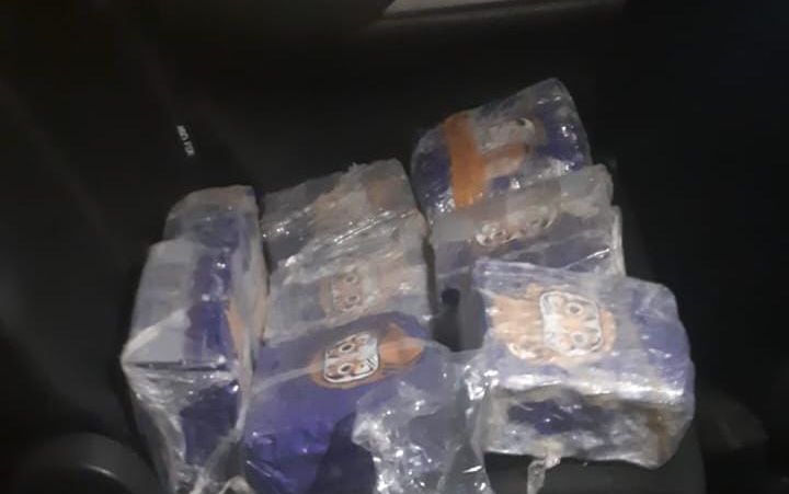 Foto: Barang bukti narkotika jenis methamphetamine atau sabu dengan total berat sekitar 8 kilogram yang berhasil diamankan oleh Direktorat Interdiksi Narkotika Bea Cukai, Kanwil Bea Cukai Riau, Bea Cukai Dumai, serta Subdit 4 Direktorat Tindak Pidana Narkoba Bareskrim Polri di wilayah Pinggir, Kabupaten Bengkalis, Riau, pada Kamis (4/12). (Dok-Istimewa)