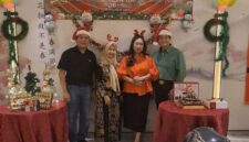 Foto: (kiri) Letjen TNI Purn A.M. Putranto dan Ibu. (Dok-Istimewa)