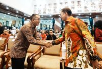Menteri Kebudayaan RI Fadli Zon menghadiri Perayaan Natal bersama Kementerian Pendidikan Dasar dan Menengah, Kementerian Pendidikan Tinggi, Sains, dan Teknologi, serta Kementerian Kebudayaan yang digelar di Plaza Insan Berprestasi, Kompleks Kemendikdasmen, Jakarta, Rabu (15/1).

Mengusung tema “Allah Hadir Untuk Menyelamatkan Keluarga”, perayaan Natal bersama ini menjadi momentum refleksi akan pentingnya peran keluarga sebagai fondasi kehidupan, sekaligus penguatan nilai persatuan, toleransi, dan kebinekaan yang menjadi jati diri bangsa Indonesia.