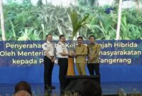 Kementerian Imigrasi dan Pemasyarakatan (Kemenimipas) menggelar rangkaian kegiatan bakti sosial dalam rangka peringatan Hari Bakti Imigrasi ke-76 yang dipusatkan di Politeknik Pengayoman Indonesia (Poltekpin), Tangerang,