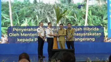 Kementerian Imigrasi dan Pemasyarakatan (Kemenimipas) menggelar rangkaian kegiatan bakti sosial dalam rangka peringatan Hari Bakti Imigrasi ke-76 yang dipusatkan di Politeknik Pengayoman Indonesia (Poltekpin), Tangerang,