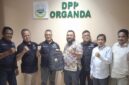 Foto: Pengurus Dewan Pimpinan Pusat (DPP) Organda bersama jajaran Persatuan Wartawan Indonesia (PWI) Jaya berfoto bersama usai dialog dan audiensi di Kantor DPP Organda, Wisma PMI, Jakarta Selatan