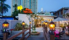 Foto: Resto Ayam Tepi Laut, Ancol. (Dok-Istimewa)