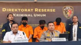 Foto: Konferensi pers Jaringan Curanmor Bersenjata Api, Pelaku Tersebar hingga Lintas Provinsi, di Mapolda Metro Jaya, Senin (12/1/2026). (Dok-Istimewa)