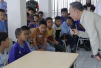 Wakil Menteri Hak Asasi Manusia (HAM) RI Mugiyanto menegaskan kehadiran negara dalam menjamin hak anak atas pendidikan yang aman dan bermartabat melalui Program Sekolah Rakyat.