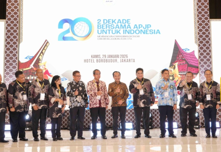 Pemerintah memastikan ketahanan ekonomi Indonesia tetap terjaga di tengah meningkatnya tensi geopolitik global yang memicu ketidakpastian perekonomian dunia dan mengganggu kelancaran rantai pasok internasional.