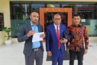 Sengketa kepemilikan tanah di Kelurahan Limo, Kecamatan Limo, Kota Depok, kembali mencuat. Ahli waris almarhum Joyo Subianto menggugat Pemerintah Kota Depok ke Pengadilan Negeri (PN) Depok atas dugaan penggunaan sepihak lahan milik keluarga mereka sebagai akses menuju Kantor Kecamatan Limo.