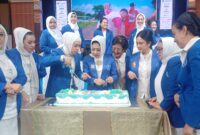 Ikatan Wanita Pengusaha Indonesia (IWAPI) menegaskan komitmennya mendorong transformasi digital bagi perempuan pengusaha di Tanah Air. Organisasi yang telah berdiri selama 51 tahun itu menilai literasi digital menjadi tantangan utama dalam pengembangan usaha perempuan saat ini.