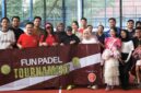 Komunitas M.Kn UI Sport yang didukung Ikatan Alumni Notariat Universitas Indonesia menggelar Fun Padel Tournament 2026 di Lapangan Padel Persada Halim, Jakarta, Sabtu (14/2).
