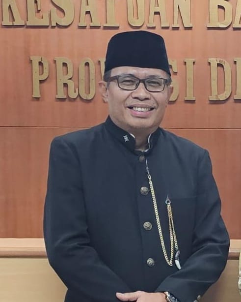 Foto Kepala Badan Kesatuan Bangsa dan Politik (Kesbangpol) Provinsi DKI Jakarta, Muhamad Matsani, memberikan keterangan terkait proses rekrutmen Forum Kewaspadaan Dini Masyarakat (FKDM) yang disebut telah dilaksanakan sesuai regulasi dan kebutuhan wilayah, Senin (16/2/2026).