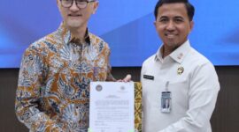 Kantor Imigrasi Kelas I Khusus TPI Surabaya ditetapkan sebagai lokasi percontohan (pilot project) layanan pengambilan data biometrik paspor dinas.