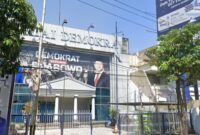 Sengketa perdata atas sebidang tanah dan bangunan rumah tinggal seluas 800 meter persegi di Jalan Kertajaya Indah Nomor 82, Kota Surabaya, kembali menjadi sorotan