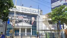 Sengketa perdata atas sebidang tanah dan bangunan rumah tinggal seluas 800 meter persegi di Jalan Kertajaya Indah Nomor 82, Kota Surabaya, kembali menjadi sorotan