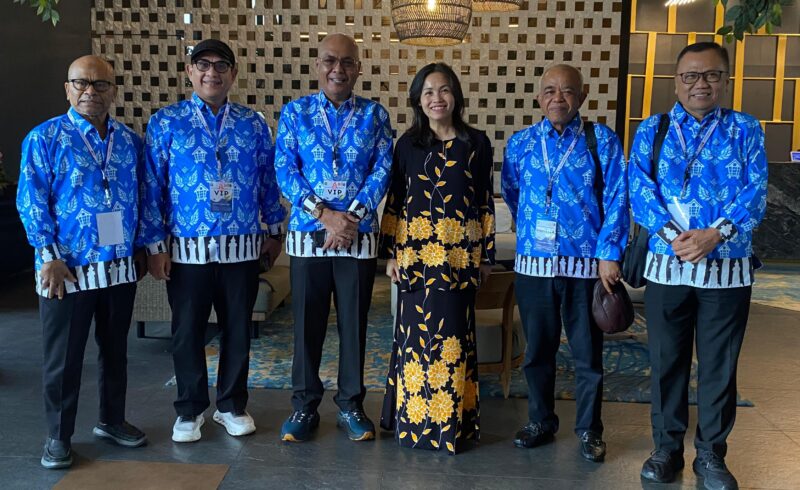 Foto: Penanggungjawab HPN 2026 Banten Akhmad Munir didampingi Ketua Panitia HPN Zulmansyah Sekedang, keberhasilan HPN 2026 tidak terlepas dari kerja keras seluruh panitia, dukungan penuh Pemerintah Provinsi (Pemprov) Banten, serta kontribusi para mitra strategis PWI