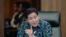 Pemerintah menegaskan komitmennya untuk terus melanjutkan reformasi pasar modal nasional serta bertindak tegas sesuai dengan ketentuan hukum yang berlaku. Langkah tersebut diambil sebagai upaya menjaga integritas pasar sekaligus memperkuat fondasi perekonomian nasional.