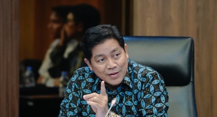 Pemerintah menegaskan komitmennya untuk terus melanjutkan reformasi pasar modal nasional serta bertindak tegas sesuai dengan ketentuan hukum yang berlaku. Langkah tersebut diambil sebagai upaya menjaga integritas pasar sekaligus memperkuat fondasi perekonomian nasional.