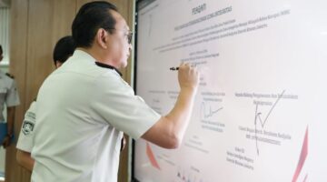 Foto: Direktorat Jenderal Imigrasi Daerah Khusus Jakarta, Pamuji Raharja, saat Teken Komitmen Zona Integritas WBK–WBBM. (Dok-Istimewa)