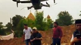 Foto: Tangkapan Layar Video Warga di lokasi Perumahan Sutera Rasuna, Kunciran Jaya, Kecamatan Pinang, Kota Tangerang. (Dok-Istimewa)